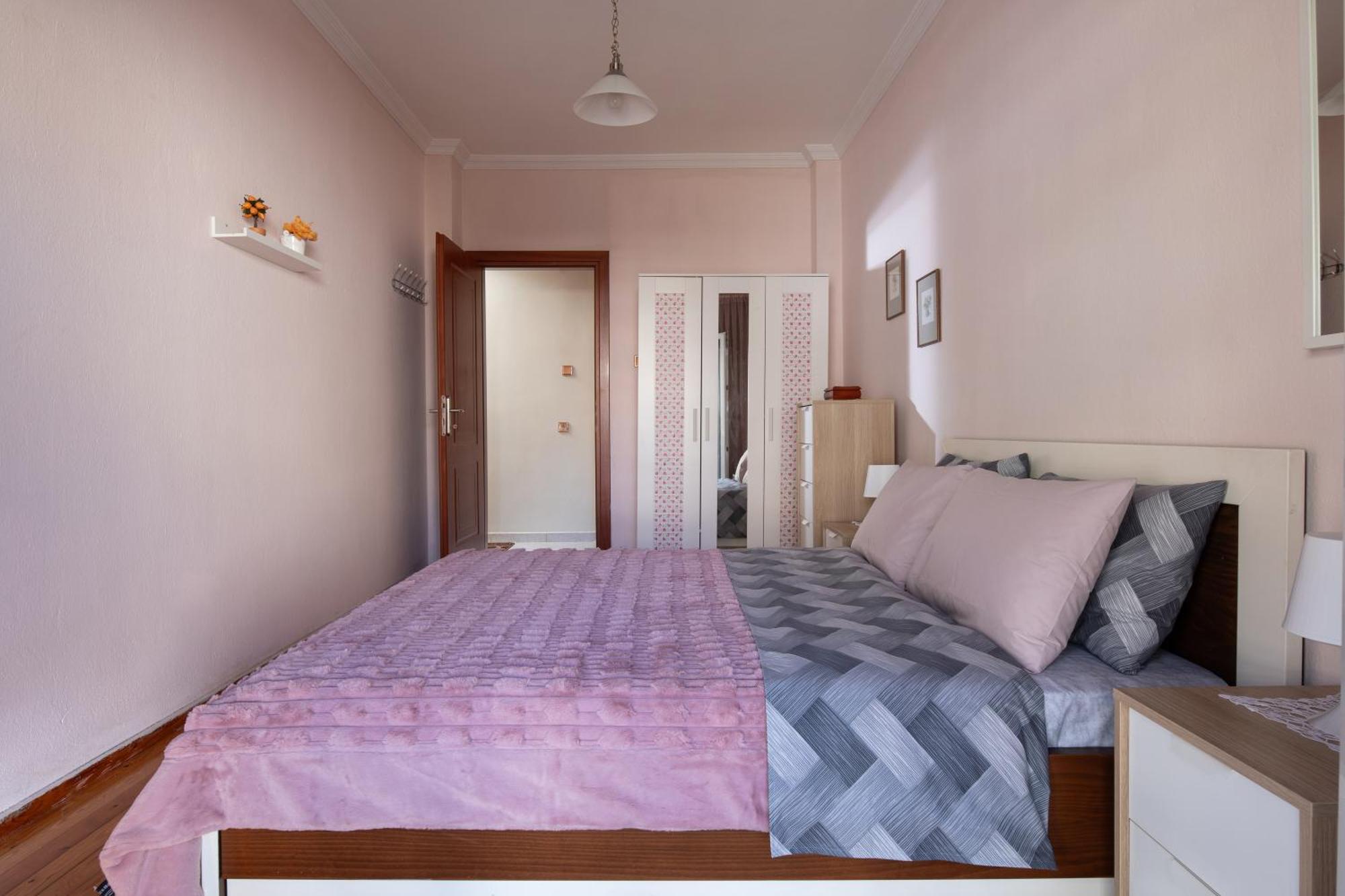 άνεση και ευκολία, σπίτι συκιές. Apartment Thessaloniki